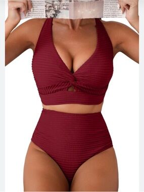 Amazon High-Waist Twist Front Bikini Set - Burgundy size small nwot